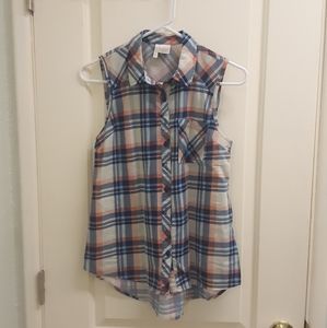 Button down tank top, size small